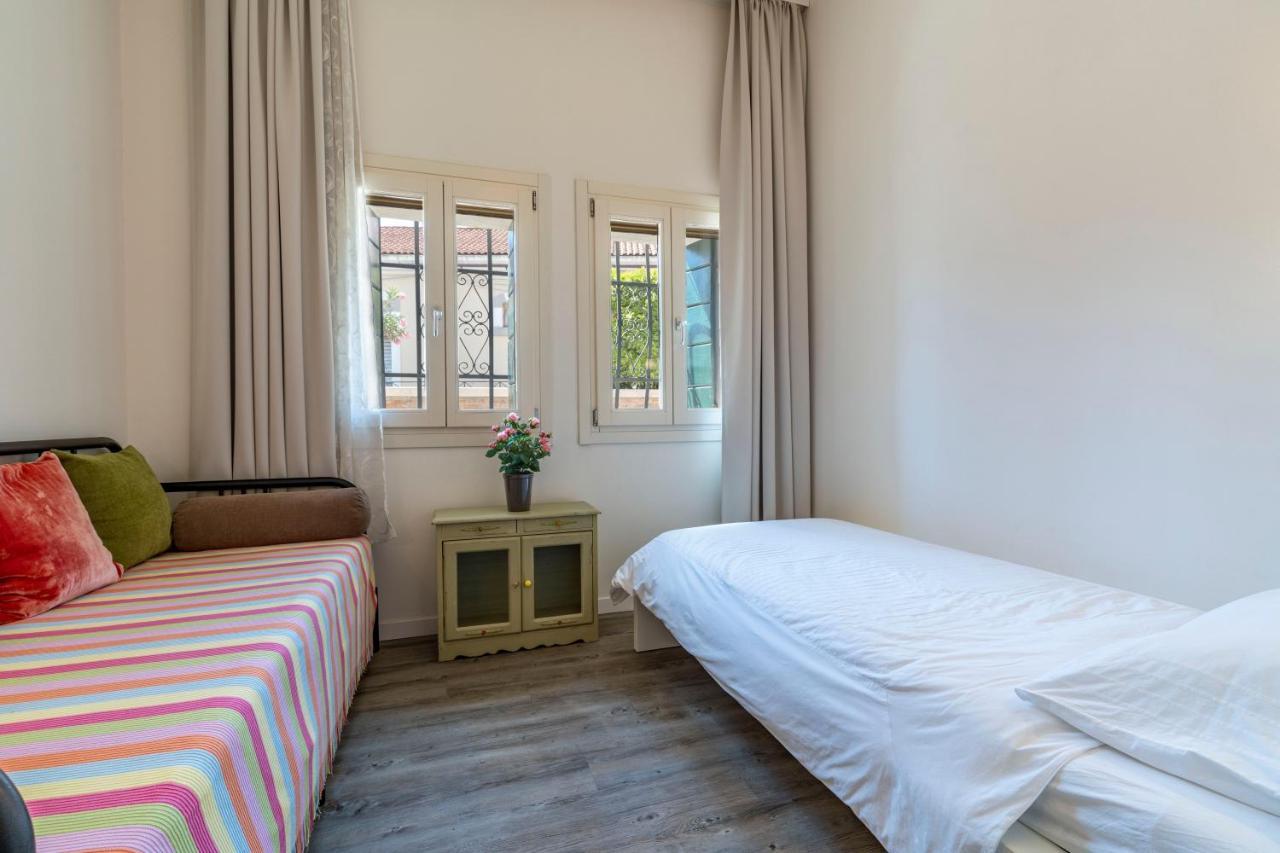 Snug Apartment With Private Courtyard M0270422677 베니스 외부 사진