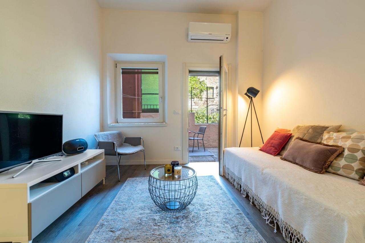 Snug Apartment With Private Courtyard M0270422677 베니스 외부 사진
